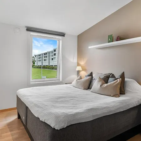 Apartman Close To Ons 2024 *