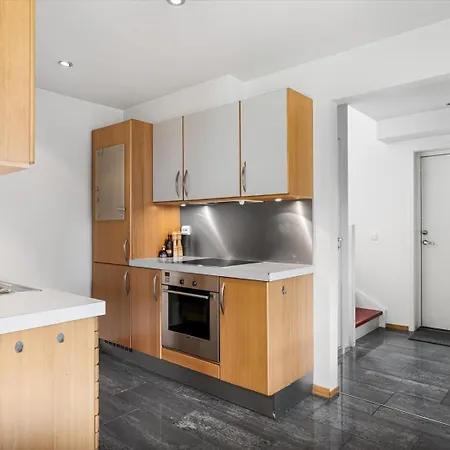 Apartman Close To Ons 2024